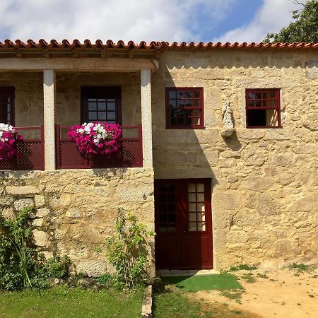 Casa Do Cruzeiro Do Outeiro -Comfort And Tradition Ponte de Lima Exterior photo