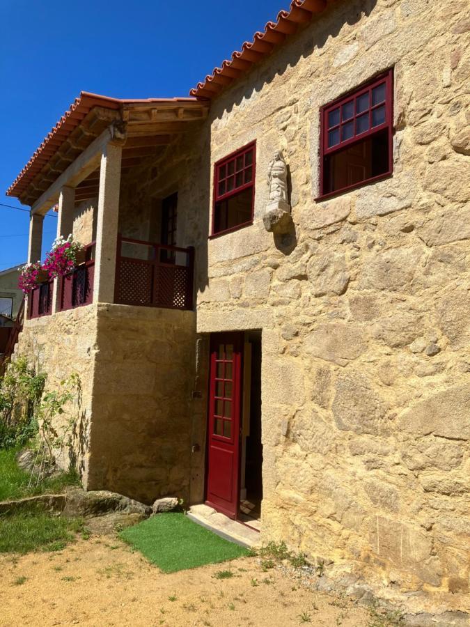 Casa Do Cruzeiro Do Outeiro -Comfort And Tradition Ponte de Lima Exterior photo